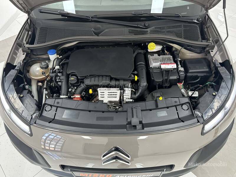 Citroen C4 Cactus 1.2 i Led Kam Pano