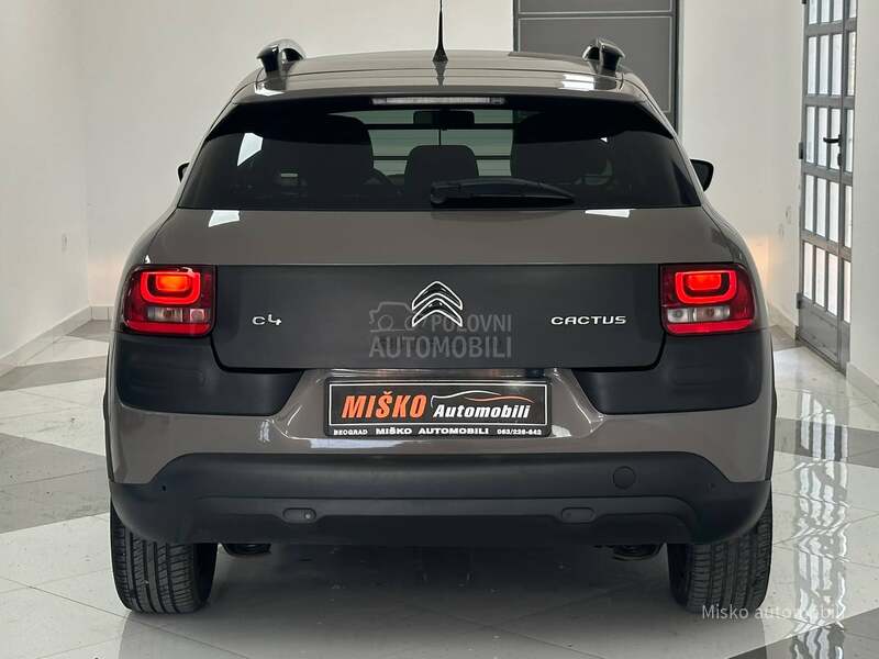 Citroen C4 Cactus 1.2 i Led Kam Pano