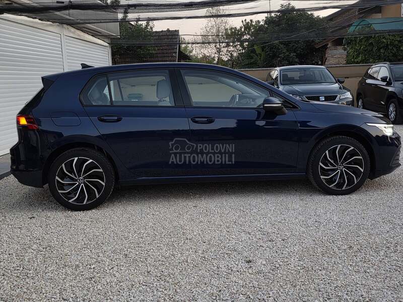Volkswagen Golf 8 LIFE PACK