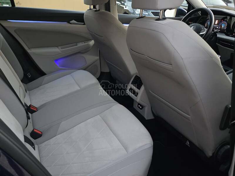 Volkswagen Golf 8 LIFE PACK