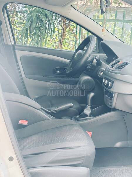 Renault Fluence 1.6