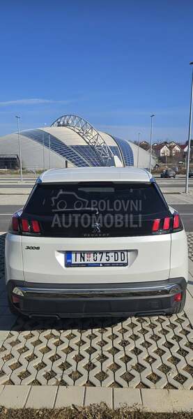 Peugeot 3008 ZimskeGume,Serv,Reg