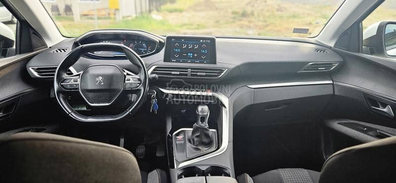 Peugeot 3008 ZimskeGume,Serv,Reg