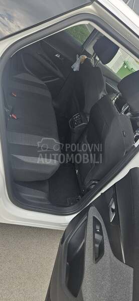 Peugeot 3008 ZimskeGume,Serv,Reg