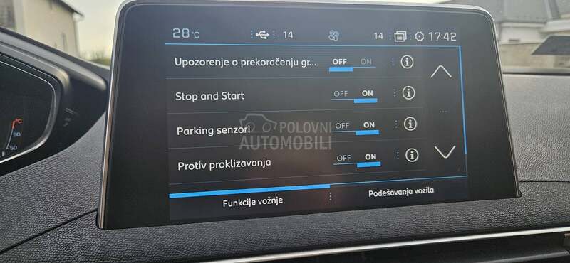 Peugeot 3008 ZimskeGume,Serv,Reg