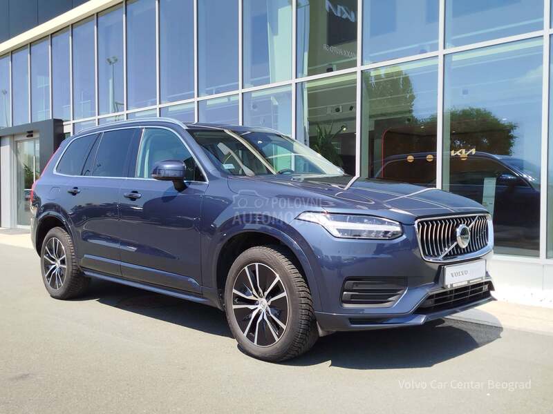 Volvo XC90 B5 AWD MOMENTUM PRO