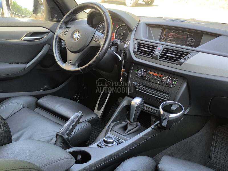 BMW X1 2.0Xdrive Mpaket 23d