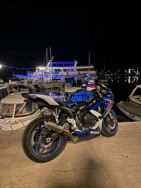 Suzuki gsxr