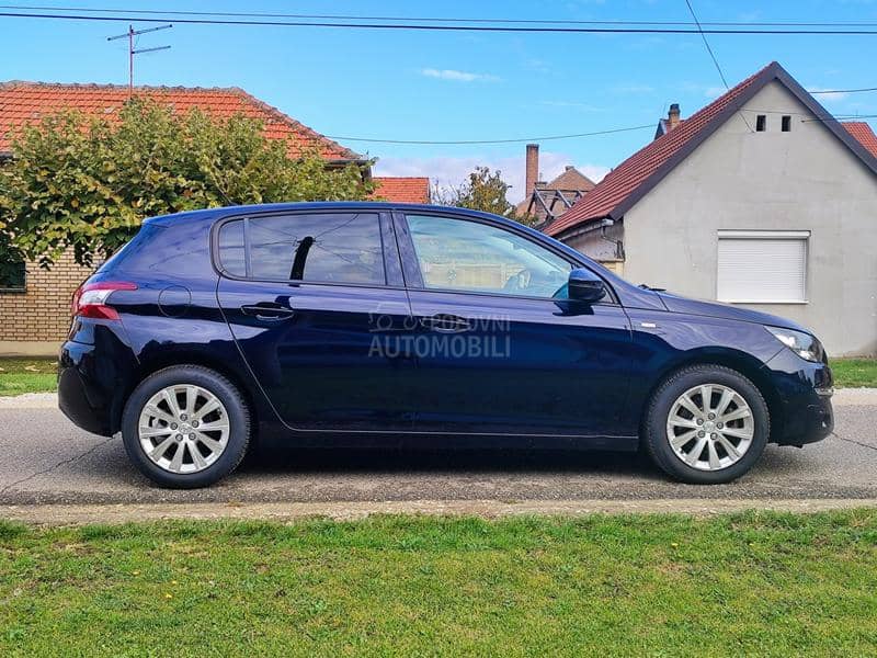 Peugeot 308 1.2