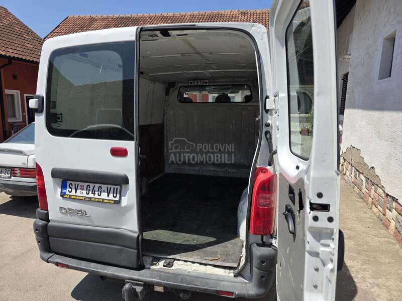 Opel Movano 
