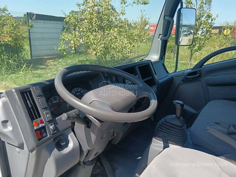 Isuzu NLR85A