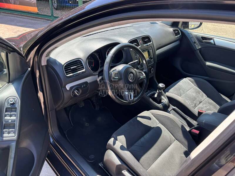 Volkswagen Golf 6 4x4 LED Xenon 2.0tdi