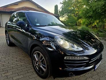 Porsche Cayenne ulozeno 3000 e