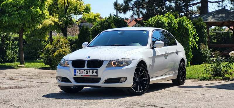 BMW 318 PIANO BLACK/SPORT