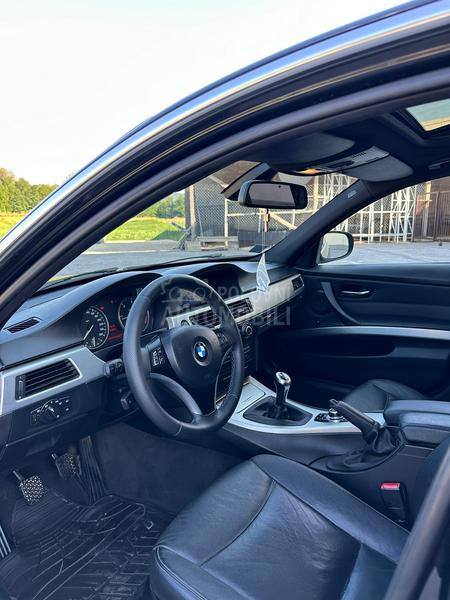 BMW 318 D/NAV/ŠIBER/XENON