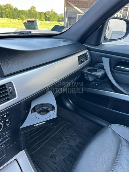 BMW 318 D/NAV/ŠIBER/XENON