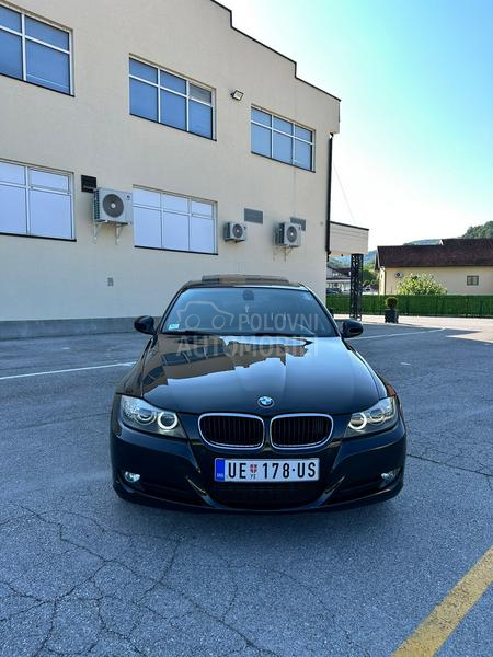 BMW 318 D/NAV/ŠIBER/XENON