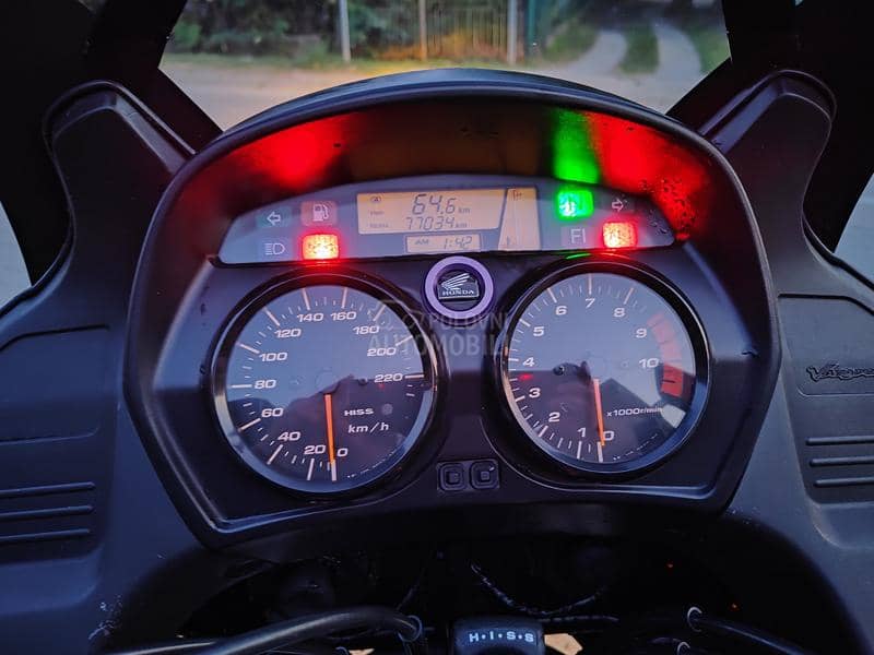 Honda Varadero 1000 SD02