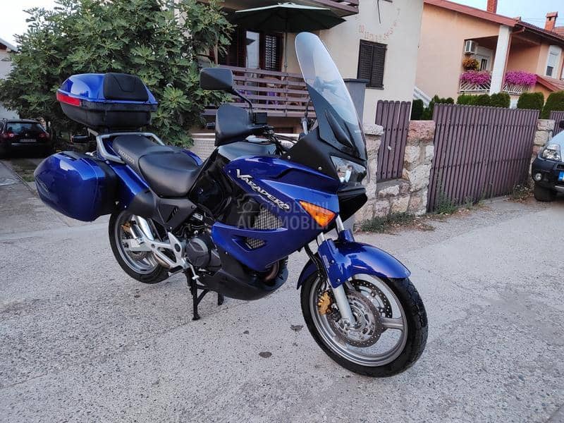 Honda Varadero 1000 SD02