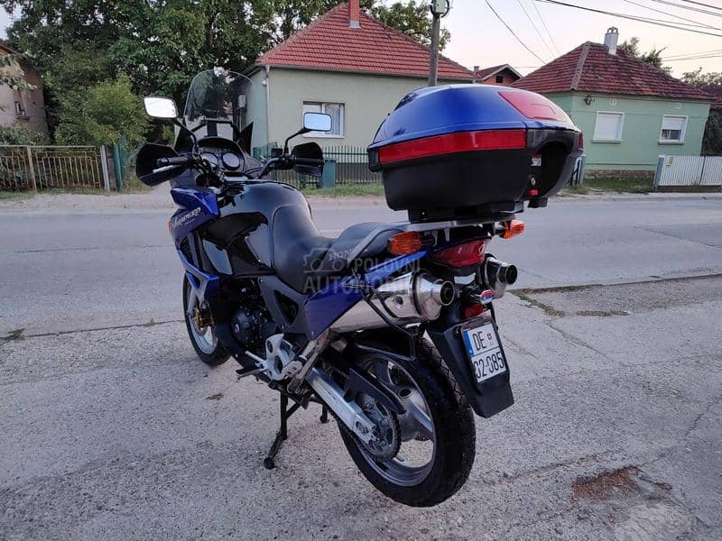 Honda Varadero 1000 SD02