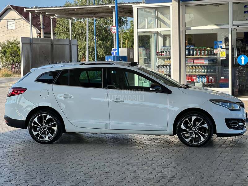 Renault Megane GT Line  CH UV0Z
