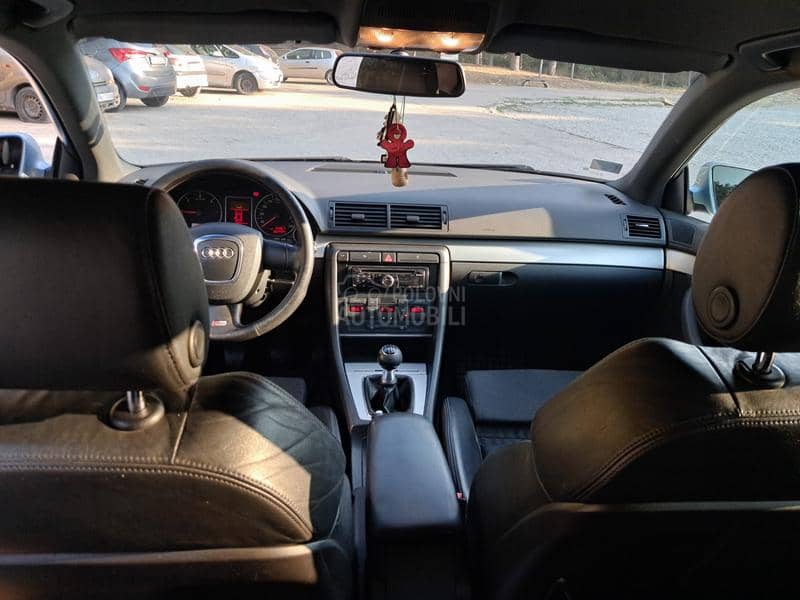 Audi A4 S LINE