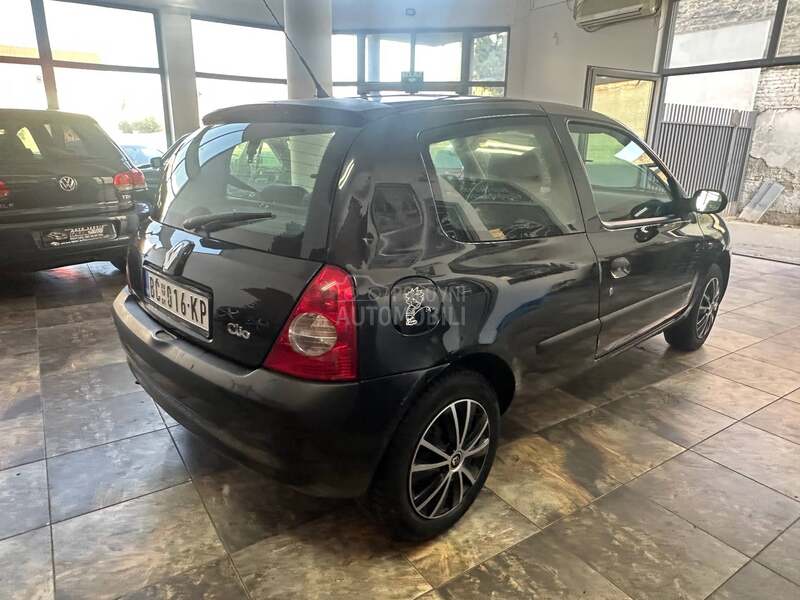 Renault Clio 