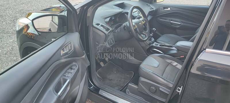 Ford Kuga Titanium