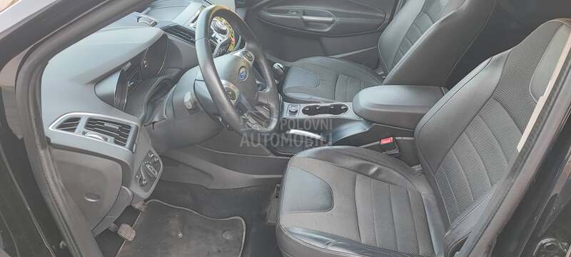 Ford Kuga Titanium