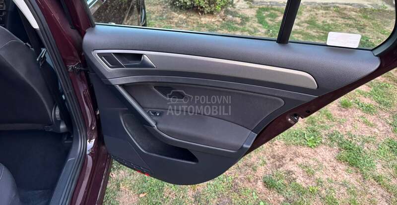 Volkswagen Golf 7 