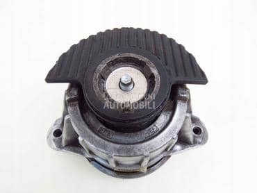 Nosač motora za Mercedes Benz B Klasa, E Klasa, ML Klasa ... od 2003. do 2020. god.