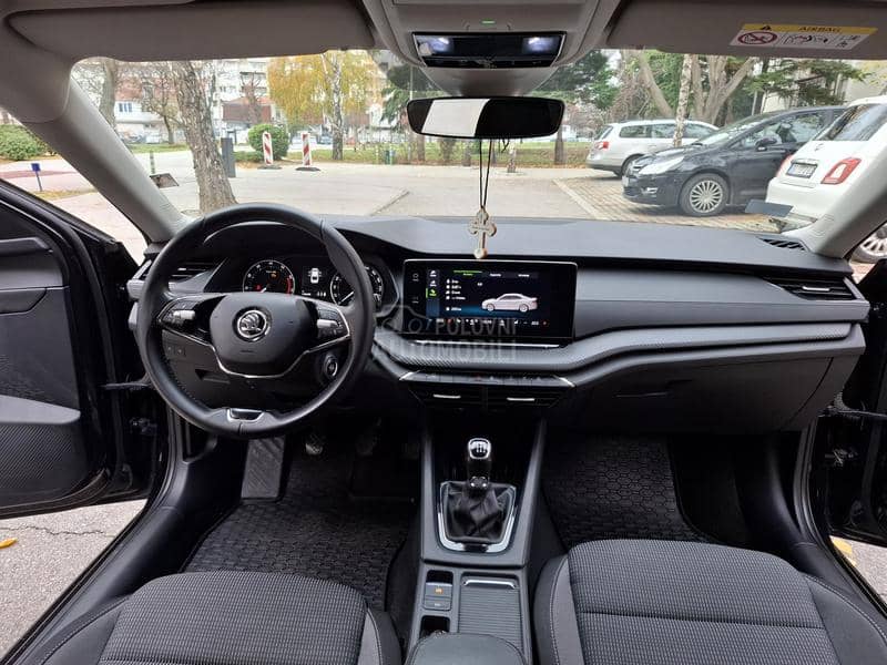 Škoda Octavia 1.5 TSI A8