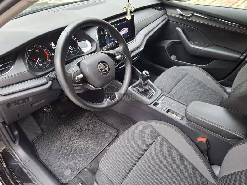 Škoda Octavia 1.5 TSI A8