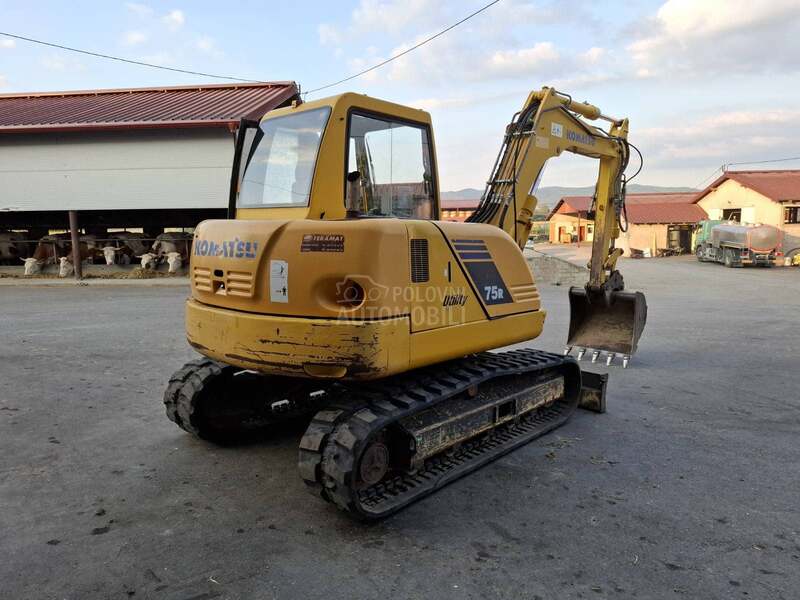 Komatsu PC 75