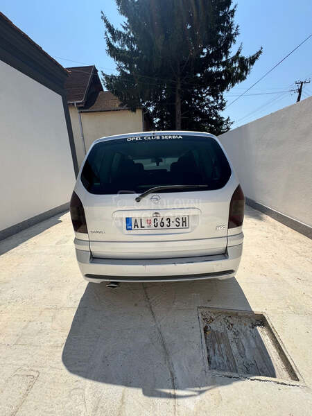 Opel Zafira 2.0turbo