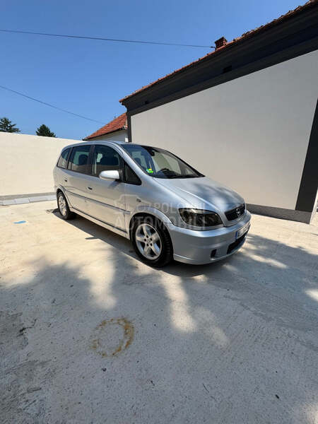 Opel Zafira 2.0turbo