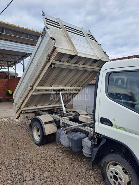 Mitsubishi Canter Fuso