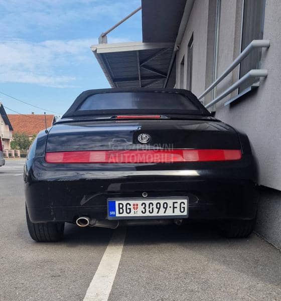 Alfa Romeo Spider 2.0 Lusso