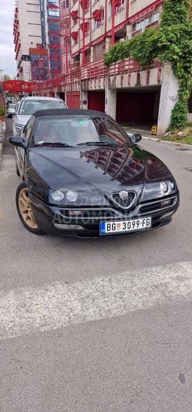 Alfa Romeo Spider 2.0 Lusso Alfa Romeo Spider 2.0 Lusso