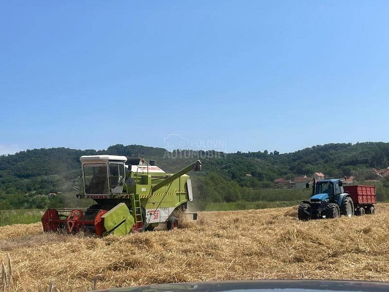 Claas Dominator 56