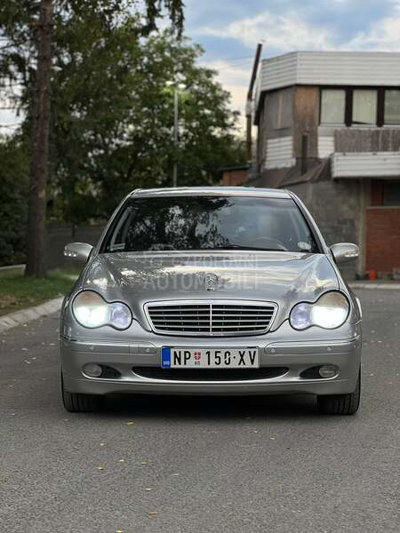 Mercedes Benz C 220 