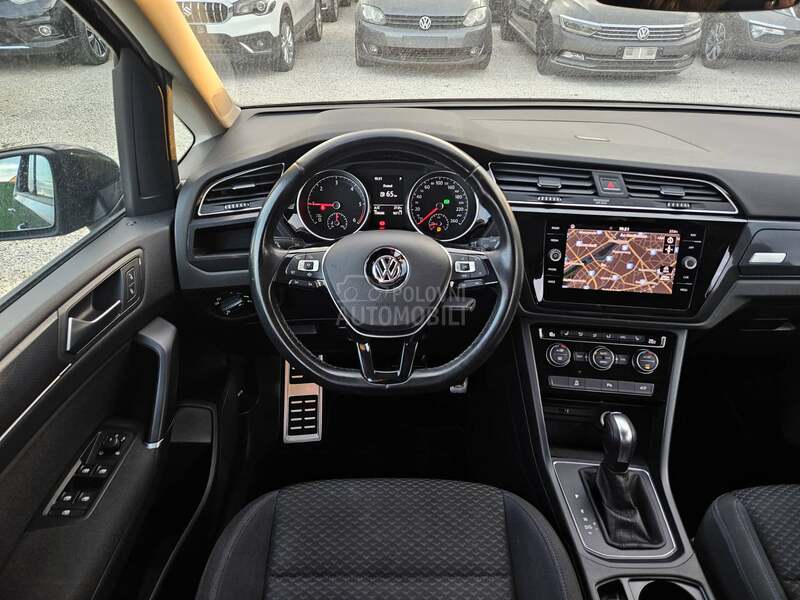 Volkswagen Touran 2.0TDi Servis Istori