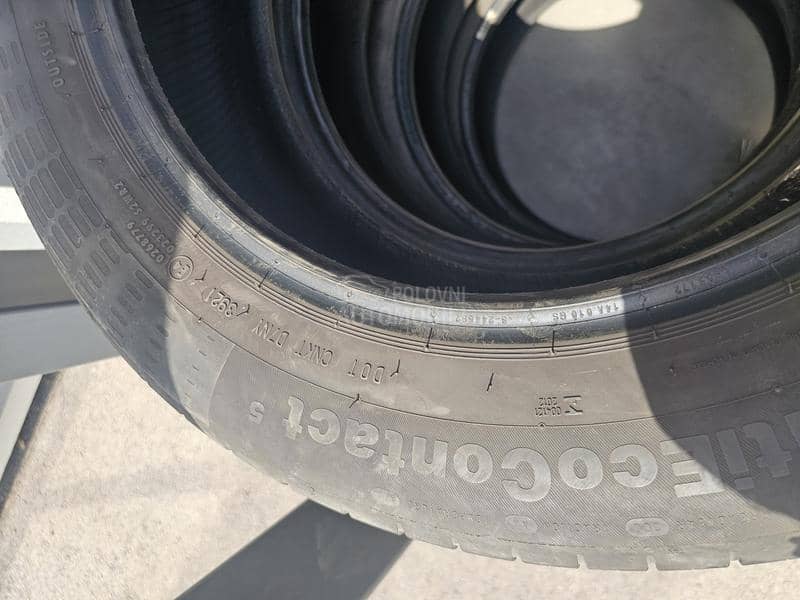 Continental 215/60 R17 Letnja