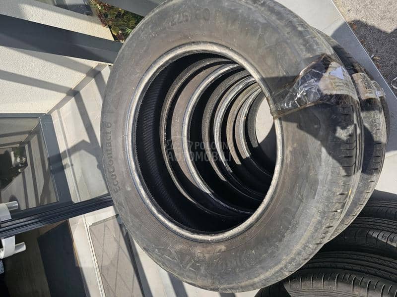 Continental 225/60 R17 Letnja