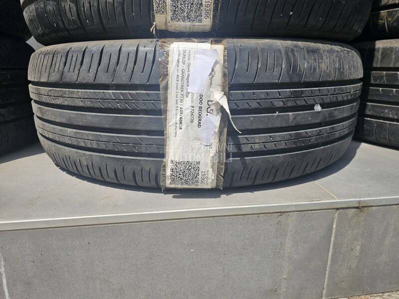 Dunlop 225/60 R18 Letnja
