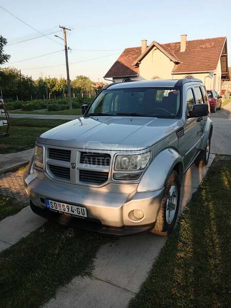 Dodge Nitro 
