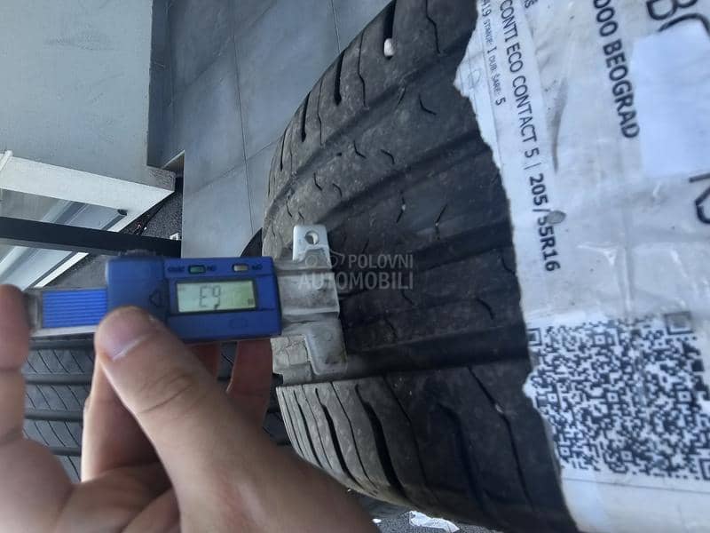 Continental 205/55 R16 Letnja
