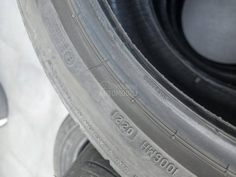 Bridgestone 225/45 R19 Letnja