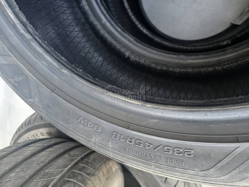 Goodyear 235/45 R18 Letnja