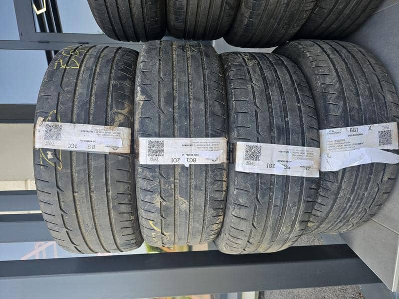 Dunlop 225/45 R19 Letnja